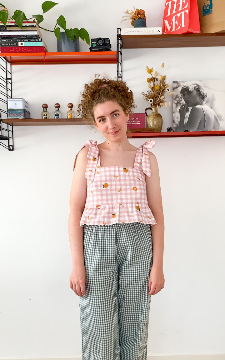 Meadow top in apricot picnic - size S