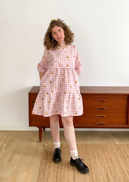 Maple dress in apricot picnic - size S