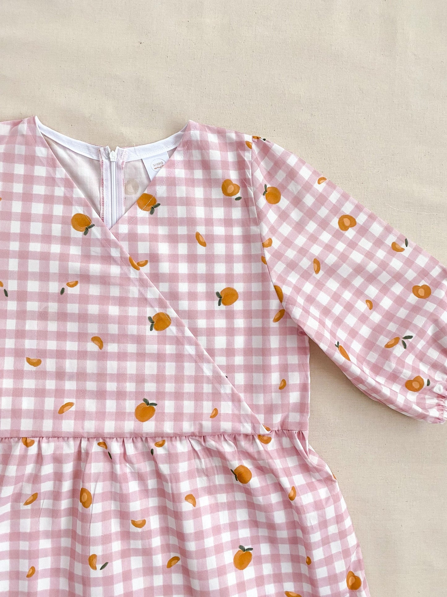 Maple dress in apricot picnic - size S