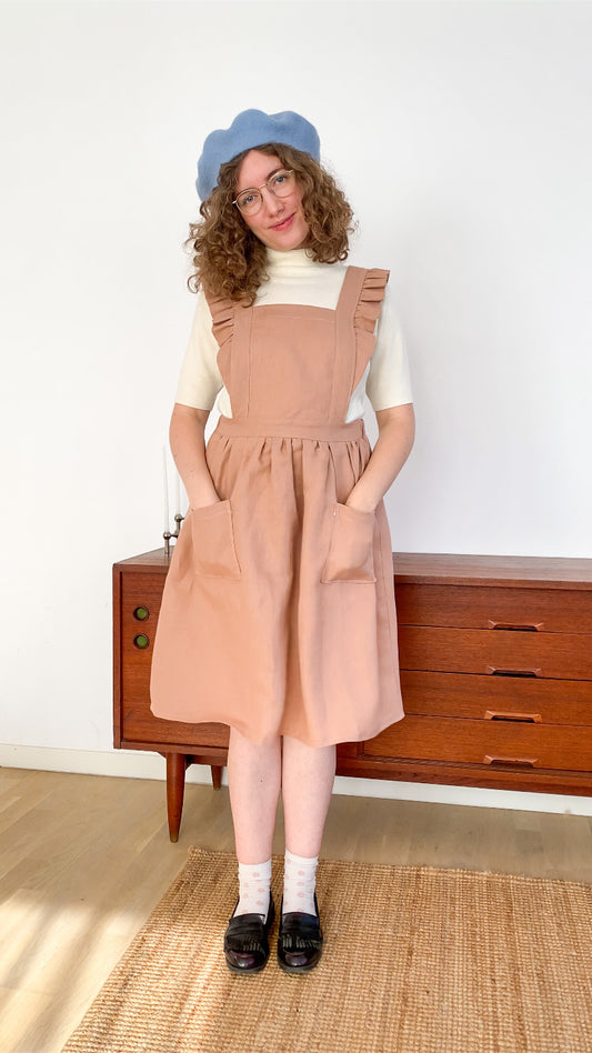 Cordelia pinafore
